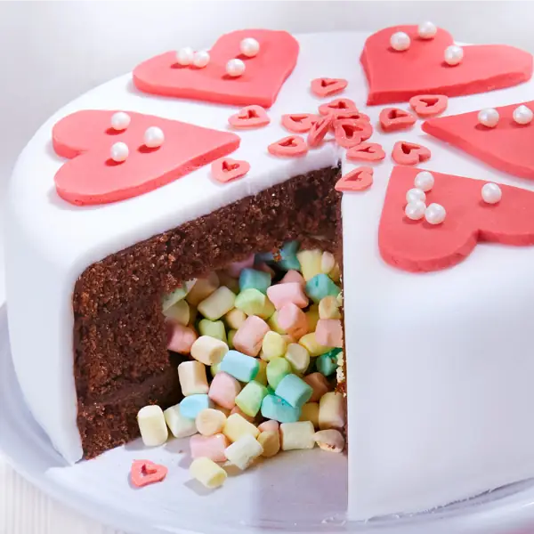 Sweet-Surprise-Cake