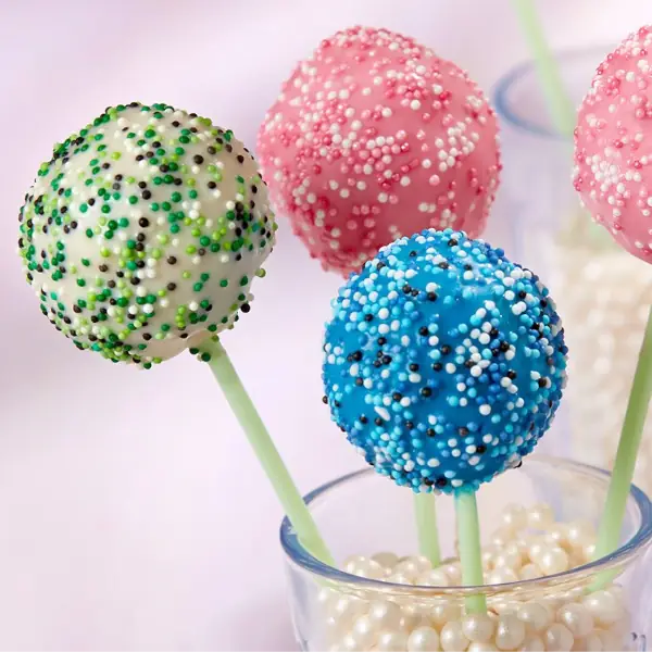 3erlei kunterbunte Cake Pops